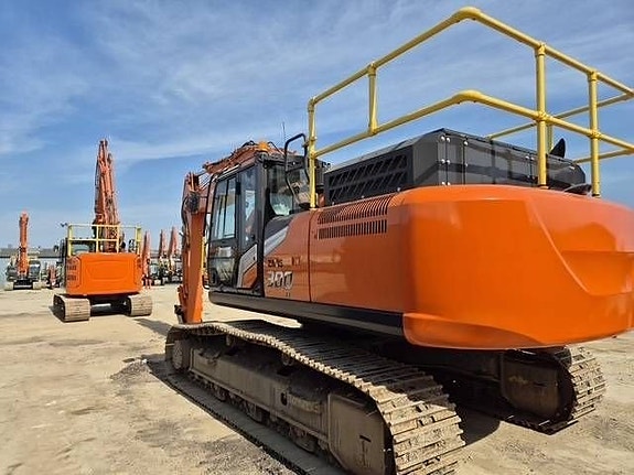 Hitachi ZX 300 LC-7 , SÄLJES 6 of 8
