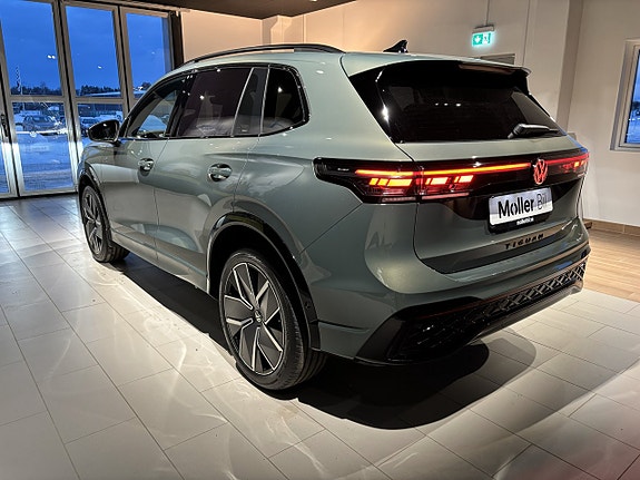 Volkswagen Tiguan 5 of 24