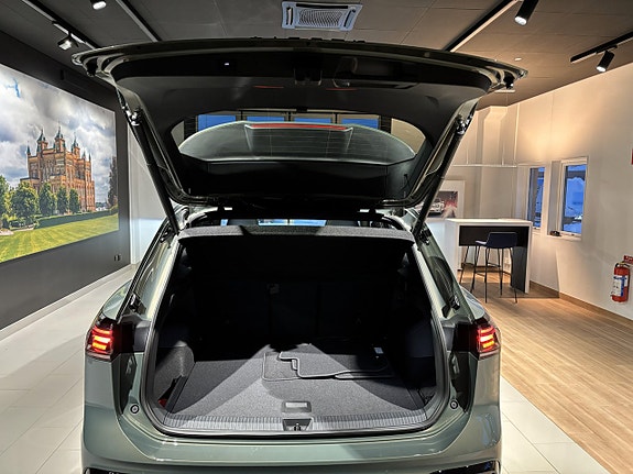 Volkswagen Tiguan 22 of 24