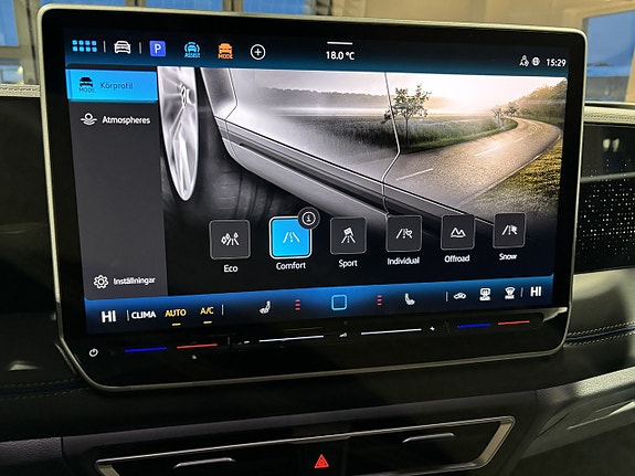 Volkswagen Tiguan 14 of 24