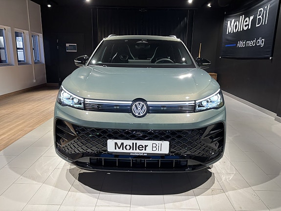 Volkswagen Tiguan 7 of 24
