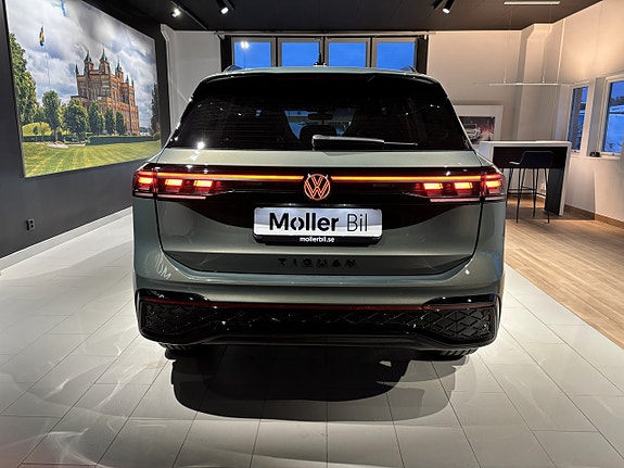 Volkswagen Tiguan 4 of 24
