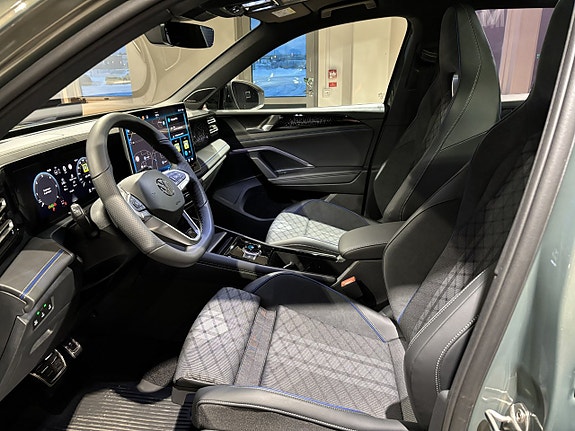 Volkswagen Tiguan 11 of 24