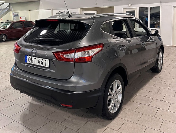 Nissan Qashqai 3 of 5