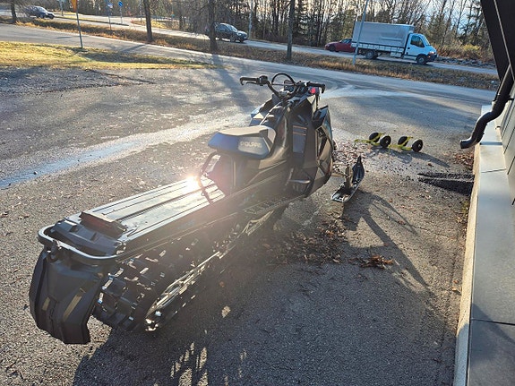 Polaris 850 SKS 155 -20 3 of 4