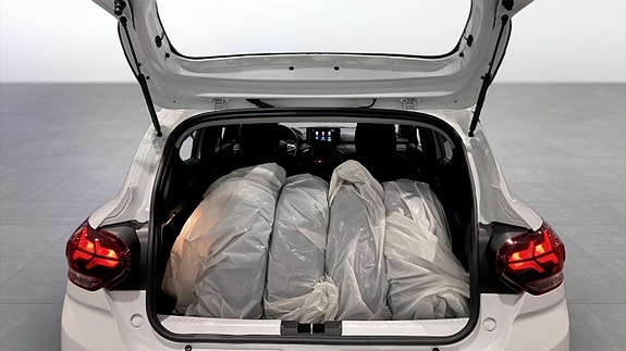 Dacia Sandero 12 of 16