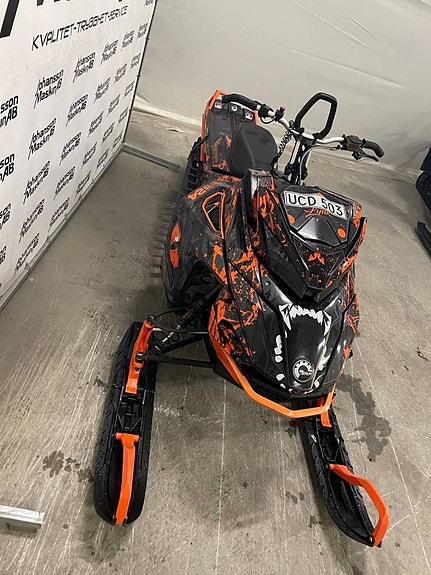 Lynx Boondocker DS 3900 850 E-Tec -19 7 of 7