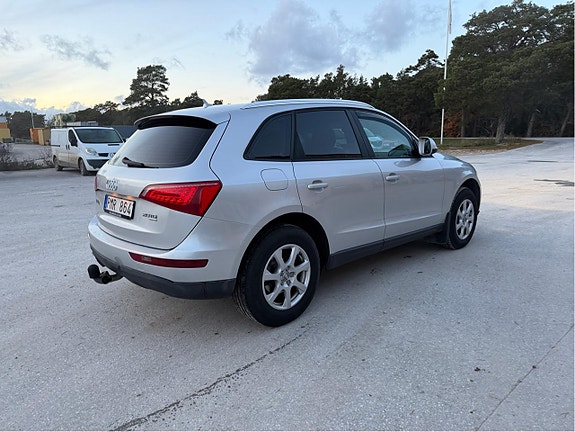 Audi Q5 3 of 5