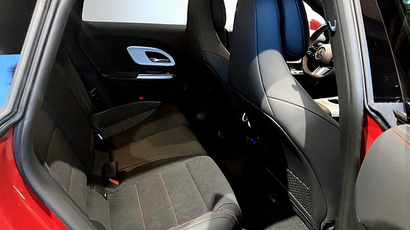 Mercedes-Benz CLA250+ 5 of 8