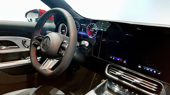 Mercedes-Benz CLA250+ 4 of 8