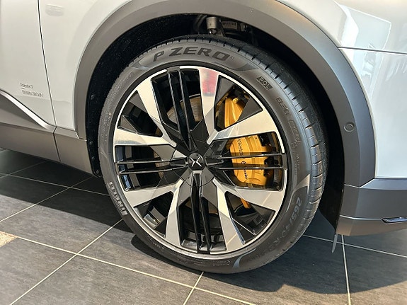 Polestar 3 9 of 10