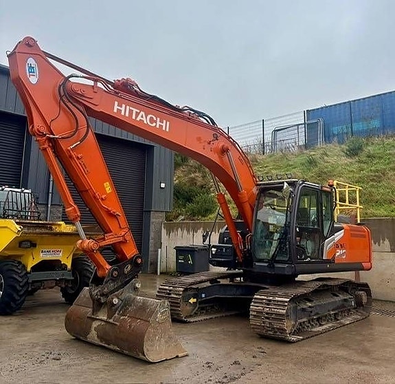 Hitachi ZX210 LC-7 ,  SÄLJES 2 of 5