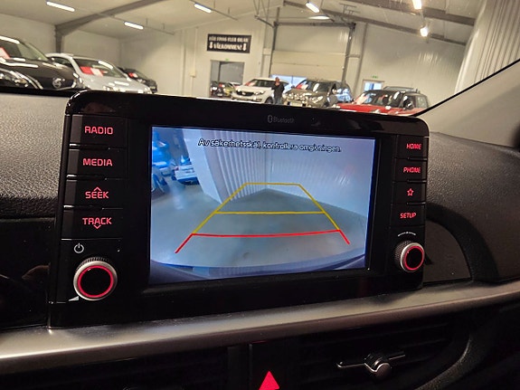 Kia Picanto 10 of 11