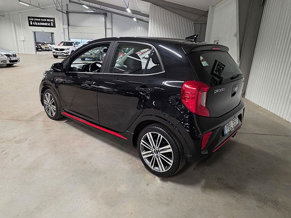 Kia Picanto 5 of 5