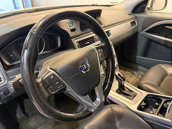 Volvo V70 13 of 15