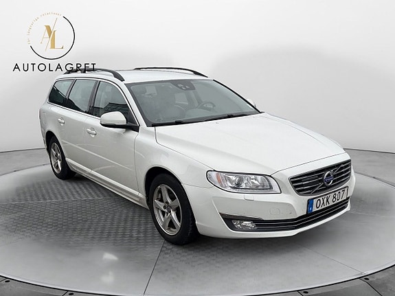 Volvo V70 7 of 15