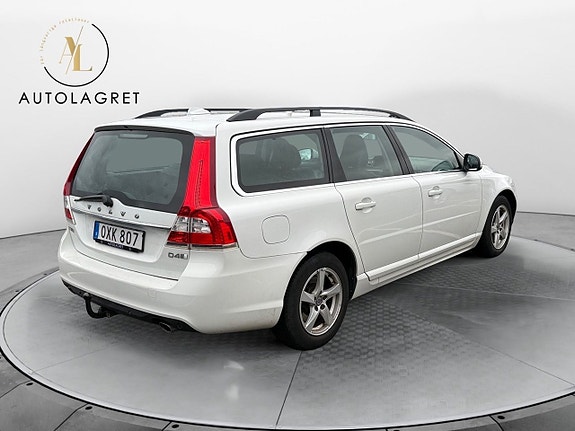 Volvo V70 5 of 15