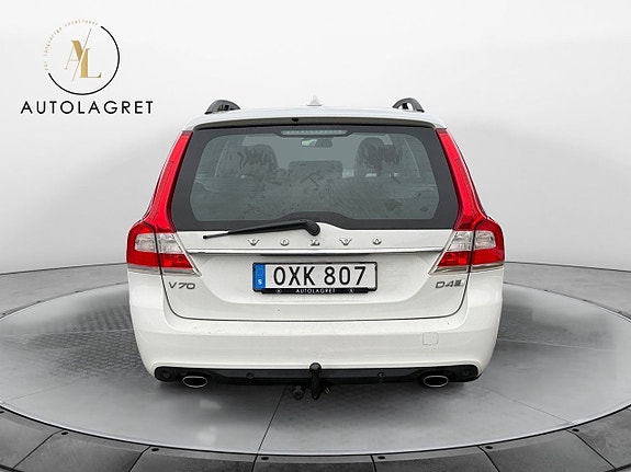 Volvo V70 4 of 15