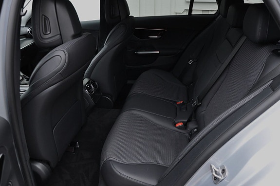 Mercedes-Benz C220 d 11 of 13