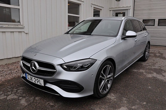 Mercedes-Benz C220 d 2 of 13