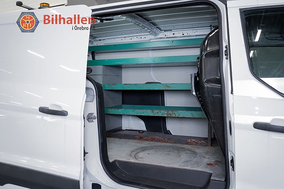 Ford Transit Connect 7 of 10