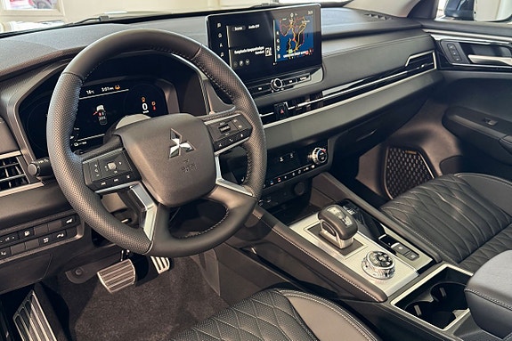 Mitsubishi Outlander 6 of 18