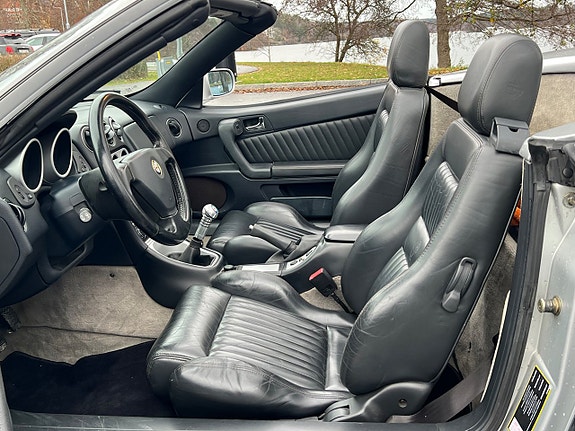 Alfa Romeo Spider 15 of 24