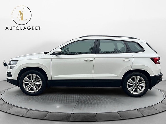 Skoda Karoq 2 of 5