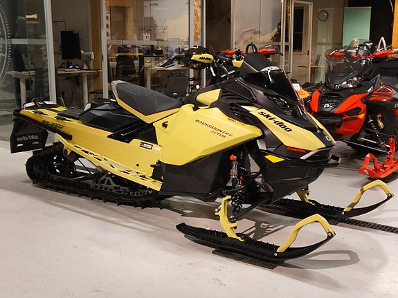 Ski-Doo Backcountry XRS 850 E-tec Turbo R *Momsad*