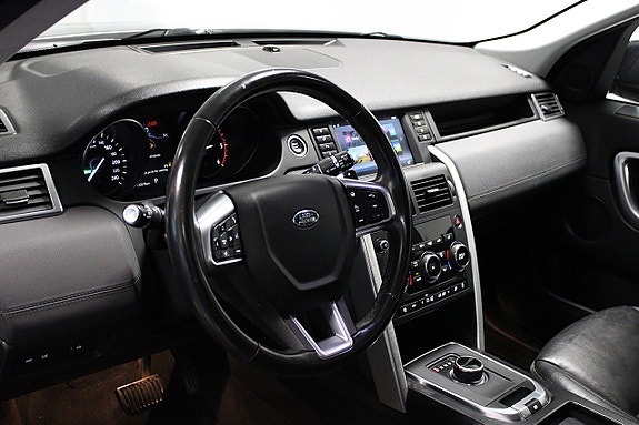 Land Rover Discovery Sport 11 of 15