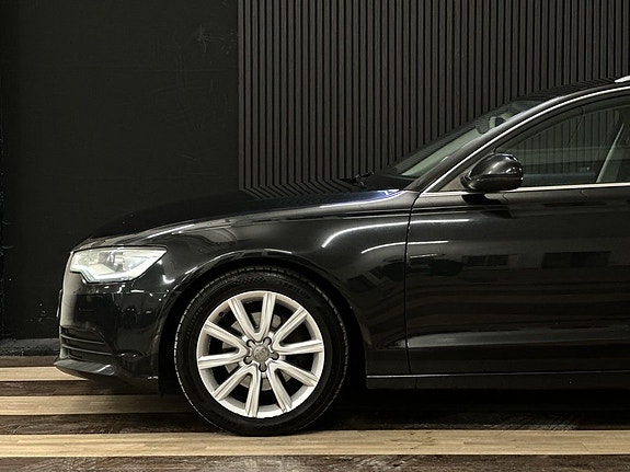 Audi A6 7 of 25