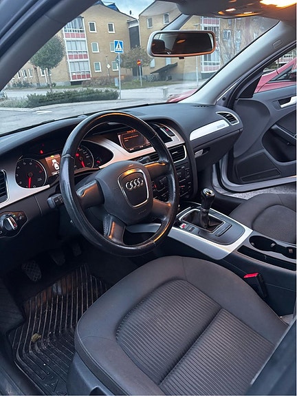 Audi A4 14 of 14