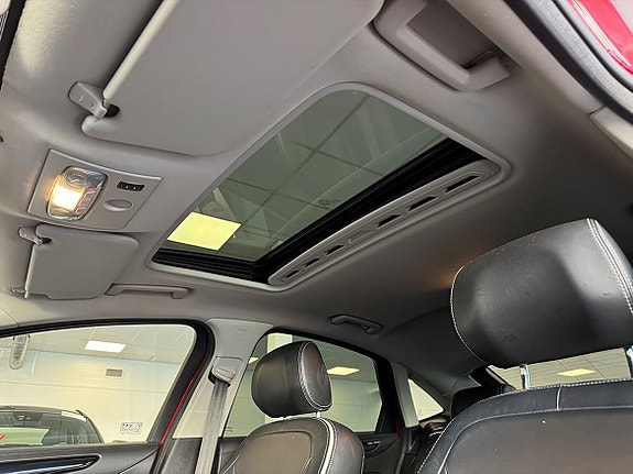 Ford Mondeo 14 of 20