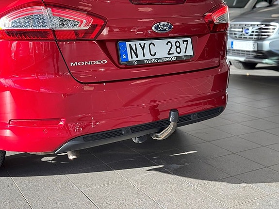 Ford Mondeo 20 of 20