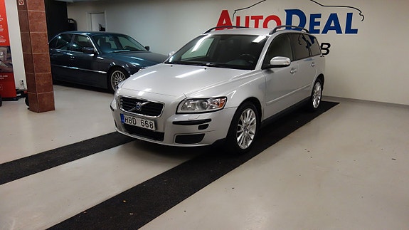 Volvo V50