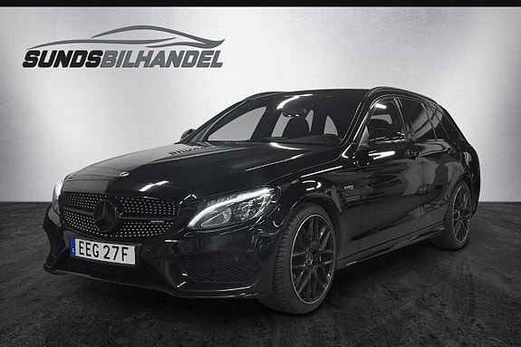 Mercedes-Benz C43 2 of 5