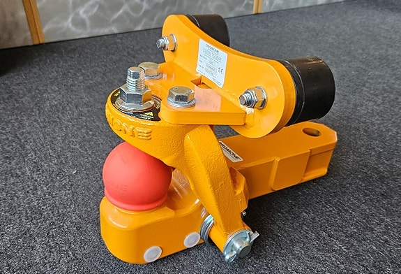 FENDT Dromone K80 kuldrag för hitchkrok