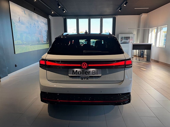 Volkswagen ID.7 4 of 5