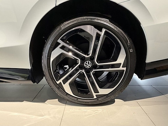 Volkswagen ID.7 9 of 24