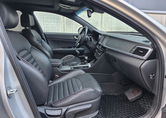 Kia Optima 4 of 5