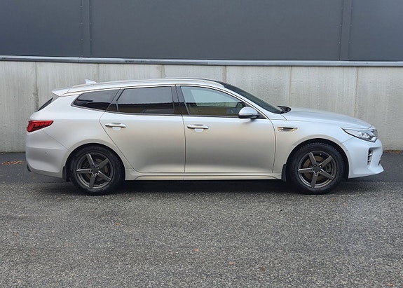 Kia Optima 2 of 5