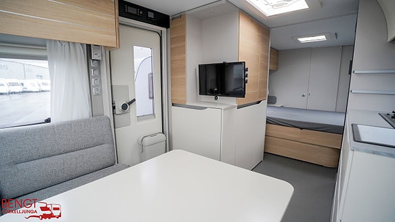 Adria ADORA 613 UT | Förtält 9 of 21