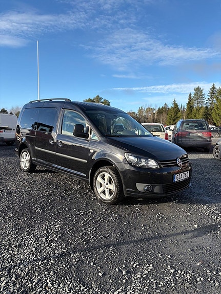 Volkswagen Caddy Maxi 2 of 5