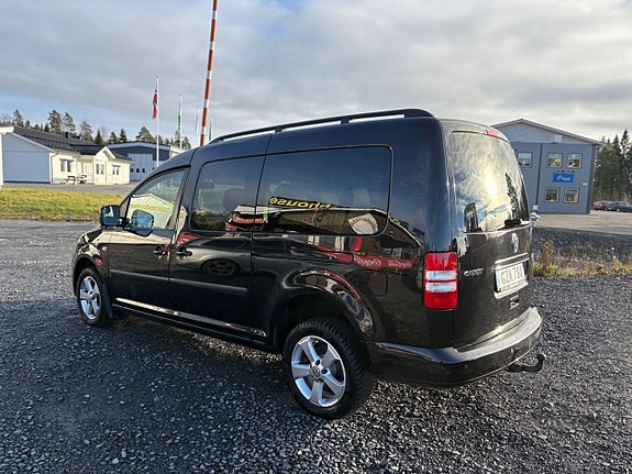 Volkswagen Caddy Maxi 3 of 5