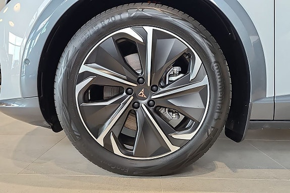 Cupra Tavascan 13 of 13