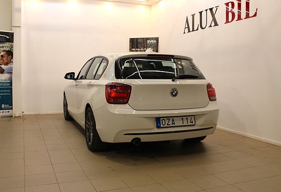 BMW 120 6 of 16