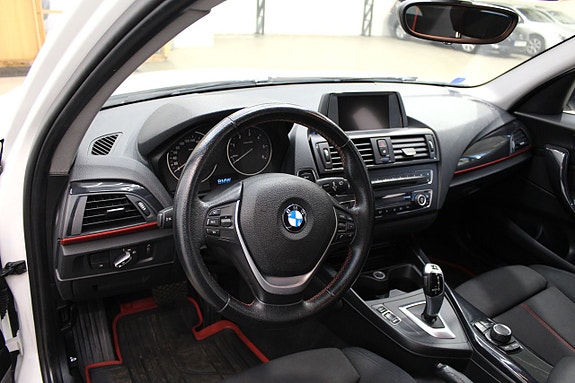BMW 120 12 of 16