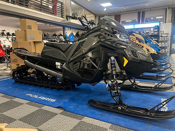 Polaris 9R RMK Khaos 146 Slash 2025 2 of 3