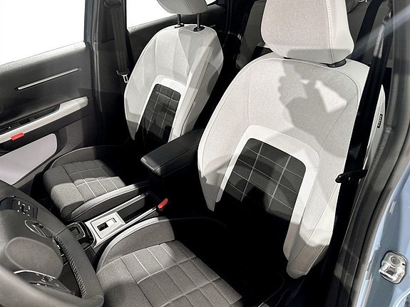 Citroen E-C3 10 of 13