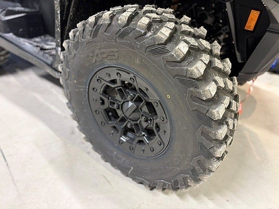 Can-Am Outlander MAX 6x6 Backcountry 1000 7 of 7